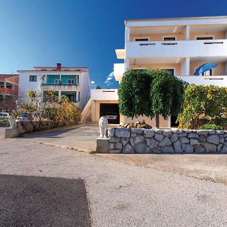 Gorgeous Apartment In Krk With Wifi Krk Town Exterior photo